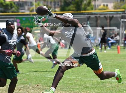 Thumbnail 3 in Inglewood vs. Long Beach Poly  (Battle at the Beach) photogallery.