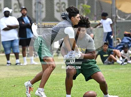 Thumbnail 2 in Inglewood vs. Long Beach Poly  (Battle at the Beach) photogallery.