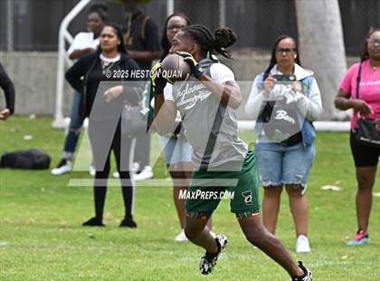 Thumbnail 3 in Inglewood vs. Long Beach Poly  (Battle at the Beach) photogallery.
