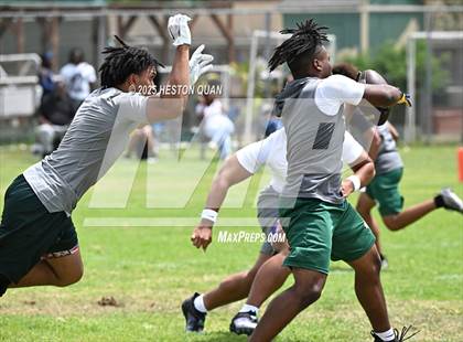 Thumbnail 1 in Inglewood vs. Long Beach Poly  (Battle at the Beach) photogallery.