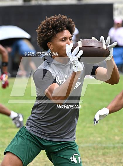 Thumbnail 2 in Inglewood vs. Long Beach Poly  (Battle at the Beach) photogallery.