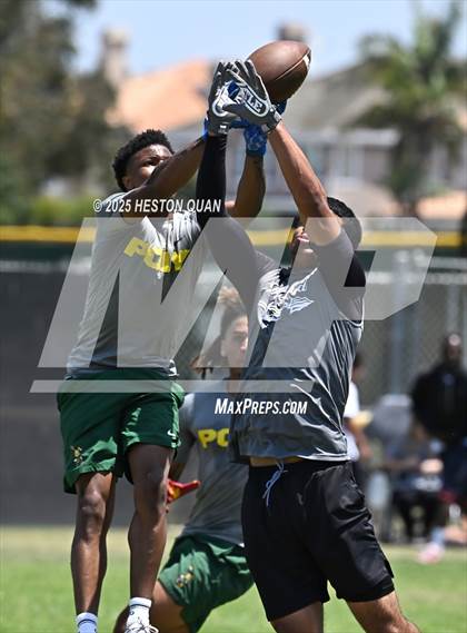 Thumbnail 2 in Inglewood vs. Long Beach Poly  (Battle at the Beach) photogallery.