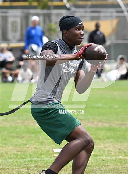 Thumbnail 1 in Inglewood vs. Long Beach Poly  (Battle at the Beach) photogallery.