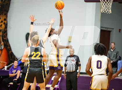 Thumbnail 3 in Hernando @ DeSoto Central photogallery.