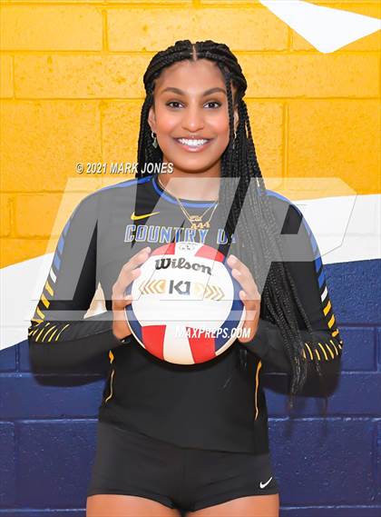 Thumbnail 1 in Phoenix Country Day - Seniors photogallery.