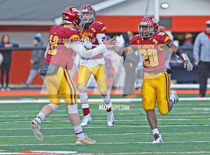 Thumbnail 2 in St. Joseph vs. Berlin (CIAC Class M Final) photogallery.