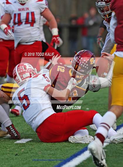 Thumbnail 3 in St. Joseph vs. Berlin (CIAC Class M Final) photogallery.