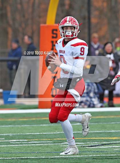 Thumbnail 3 in St. Joseph vs. Berlin (CIAC Class M Final) photogallery.