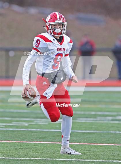 Thumbnail 1 in St. Joseph vs. Berlin (CIAC Class M Final) photogallery.