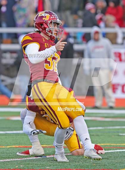 Thumbnail 3 in St. Joseph vs. Berlin (CIAC Class M Final) photogallery.