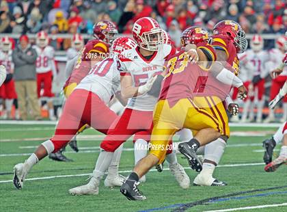 Thumbnail 2 in St. Joseph vs. Berlin (CIAC Class M Final) photogallery.