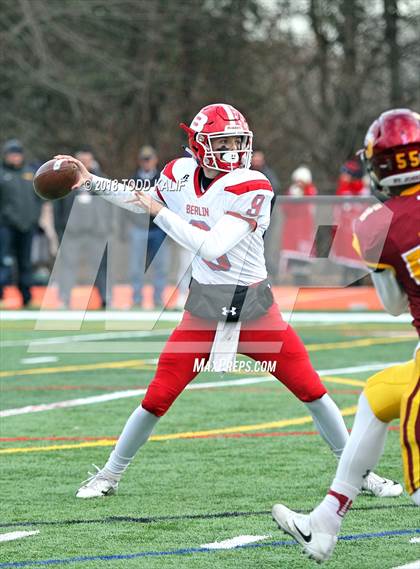 Thumbnail 1 in St. Joseph vs. Berlin (CIAC Class M Final) photogallery.
