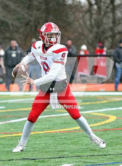 Thumbnail 3 in St. Joseph vs. Berlin (CIAC Class M Final) photogallery.