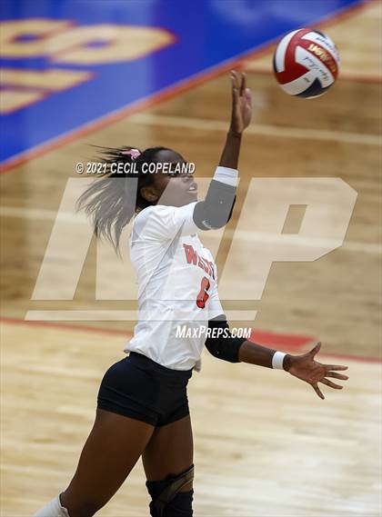 Thumbnail 1 in Walton vs. Lambert (GHSA 7A Quarterfinal State Volleyball Championship) photogallery.