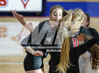 Thumbnail 2 in Walton vs. Lambert (GHSA 7A Quarterfinal State Volleyball Championship) photogallery.