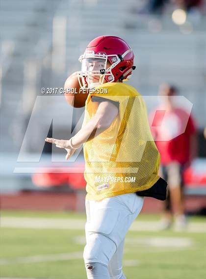 Thumbnail 3 in Oak Hills @ Los Osos (Scrimmage) photogallery.