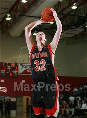 Thumbnail 3 in Ravenwood vs. Hillsboro (3A District 11 League - Semi-Final) photogallery.