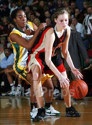 Thumbnail 1 in Ravenwood vs. Hillsboro (3A District 11 League - Semi-Final) photogallery.