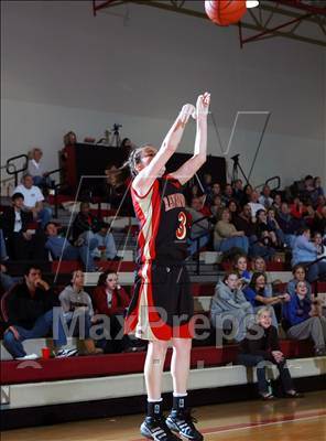 Thumbnail 2 in Ravenwood vs. Hillsboro (3A District 11 League - Semi-Final) photogallery.