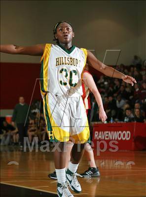 Thumbnail 2 in Ravenwood vs. Hillsboro (3A District 11 League - Semi-Final) photogallery.