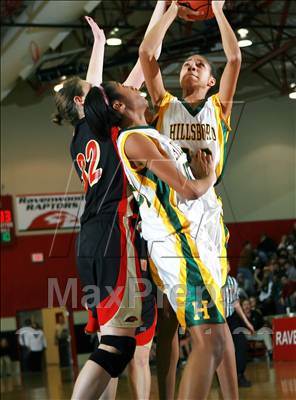 Thumbnail 3 in Ravenwood vs. Hillsboro (3A District 11 League - Semi-Final) photogallery.