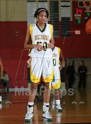 Thumbnail 1 in Ravenwood vs. Hillsboro (3A District 11 League - Semi-Final) photogallery.