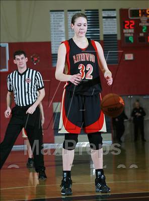 Thumbnail 3 in Ravenwood vs. Hillsboro (3A District 11 League - Semi-Final) photogallery.