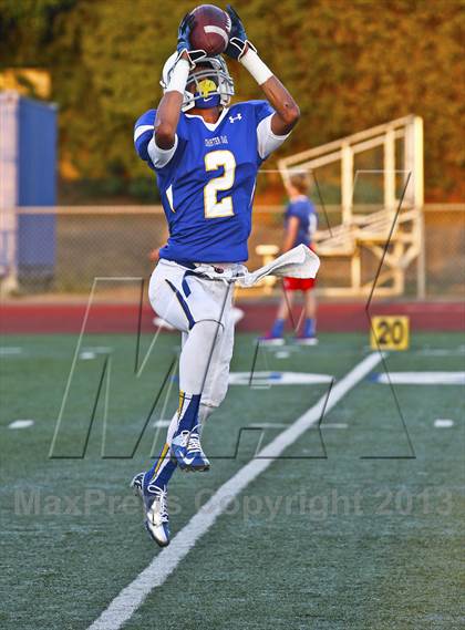 Thumbnail 2 in Los Alamitos @ Charter Oak photogallery.