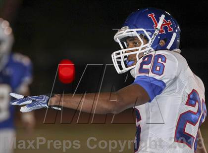 Thumbnail 2 in Los Alamitos @ Charter Oak photogallery.