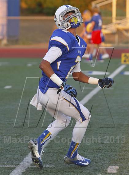Thumbnail 3 in Los Alamitos @ Charter Oak photogallery.