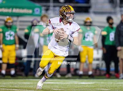 Thumbnail 3 in Tumwater vs. Enumclaw (2A Playoffs) photogallery.