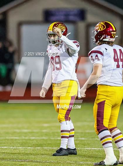 Thumbnail 1 in Tumwater vs. Enumclaw (2A Playoffs) photogallery.