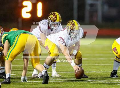 Thumbnail 2 in Tumwater vs. Enumclaw (2A Playoffs) photogallery.
