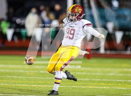 Thumbnail 1 in Tumwater vs. Enumclaw (2A Playoffs) photogallery.