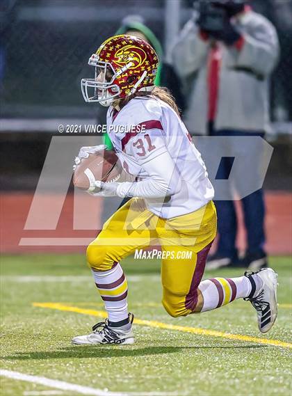 Thumbnail 3 in Tumwater vs. Enumclaw (2A Playoffs) photogallery.