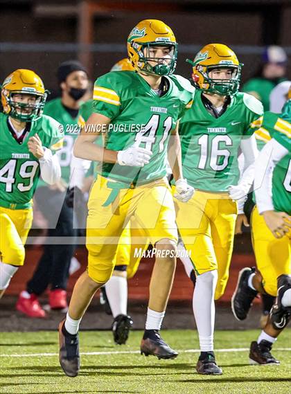 Thumbnail 3 in Tumwater vs. Enumclaw (2A Playoffs) photogallery.