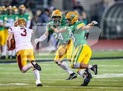 Thumbnail 1 in Tumwater vs. Enumclaw (2A Playoffs) photogallery.