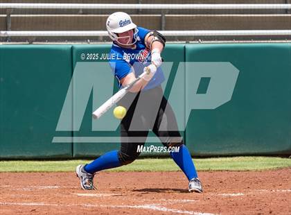 Thumbnail 2 in SCAI North/South All-Star Classic Game 2 photogallery.