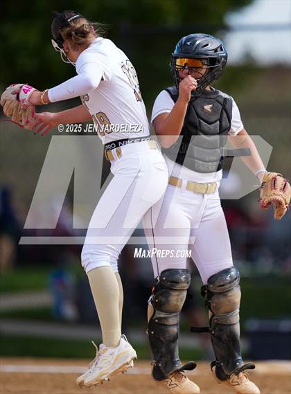 Thumbnail 3 in Ponderosa @ Palmer Ridge (CHSAA 4A First Round) photogallery.