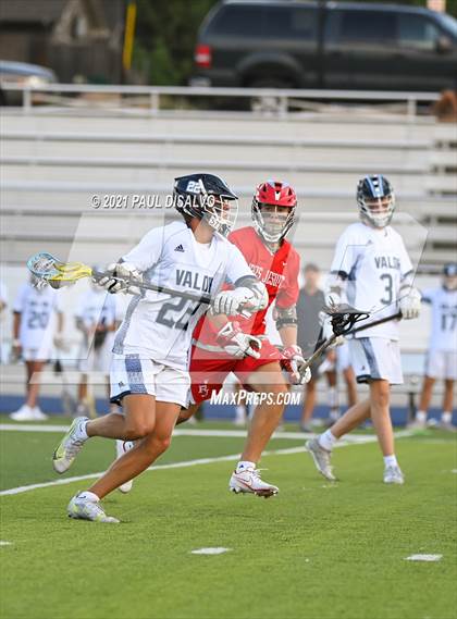 Thumbnail 1 in Regis Jesuit vs. Valor Christian (CHSAA 5A Semi-Final) photogallery.
