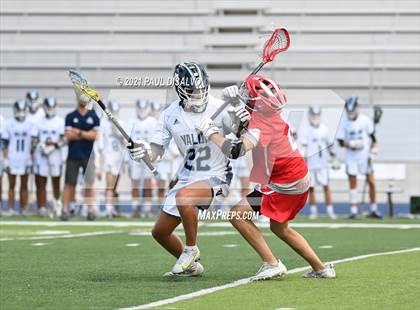 Thumbnail 3 in Regis Jesuit vs. Valor Christian (CHSAA 5A Semi-Final) photogallery.
