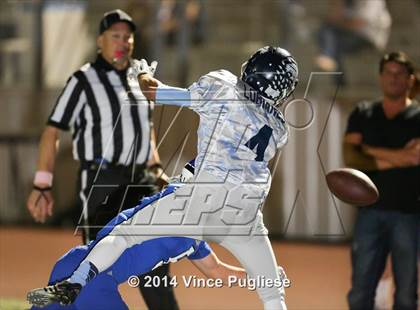Thumbnail 1 in Crescenta Valley @ Burbank photogallery.