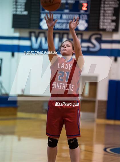 Thumbnail 3 in Alba-Golden vs. Hampton Prep (UIL 3A Bi-District Playoff) photogallery.