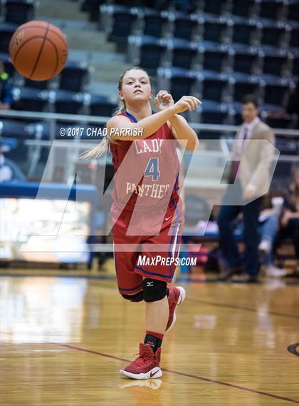 Thumbnail 3 in Alba-Golden vs. Hampton Prep (UIL 3A Bi-District Playoff) photogallery.
