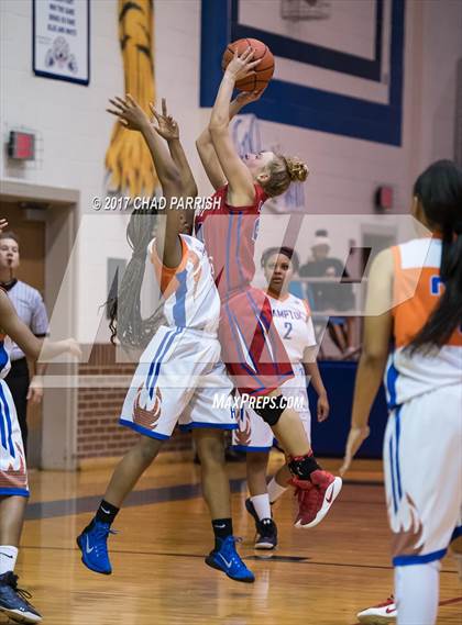 Thumbnail 3 in Alba-Golden vs. Hampton Prep (UIL 3A Bi-District Playoff) photogallery.