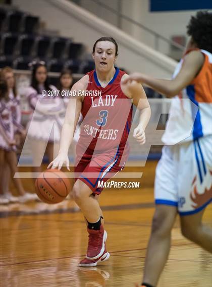 Thumbnail 3 in Alba-Golden vs. Hampton Prep (UIL 3A Bi-District Playoff) photogallery.