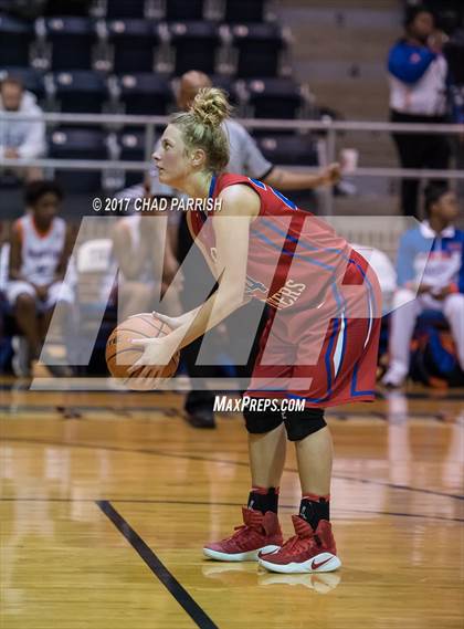 Thumbnail 2 in Alba-Golden vs. Hampton Prep (UIL 3A Bi-District Playoff) photogallery.