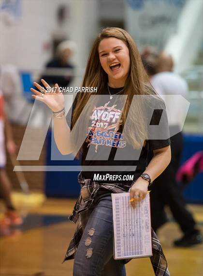 Thumbnail 1 in Alba-Golden vs. Hampton Prep (UIL 3A Bi-District Playoff) photogallery.