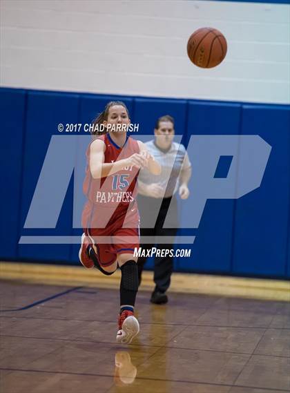 Thumbnail 1 in Alba-Golden vs. Hampton Prep (UIL 3A Bi-District Playoff) photogallery.