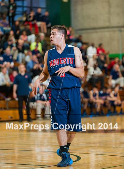 Thumbnail 2 in Modesto Christian @ Bishop O'Dowd (CIF NorCal Regional Open Division Semifinal) photogallery.